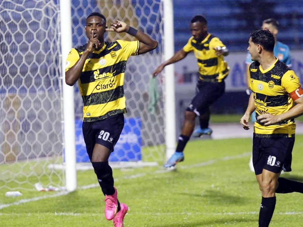 Daniel Carter Bodden - El joven delantero de Real España es otro de los noveles que no ha tenido ese seguimiento en la Bicolor. Cuenta con dos goles en cinco partidos en la Liga Nacional y desde enero, en la derrota frente a Islandia, no es tomando en cuenta en la Selección.