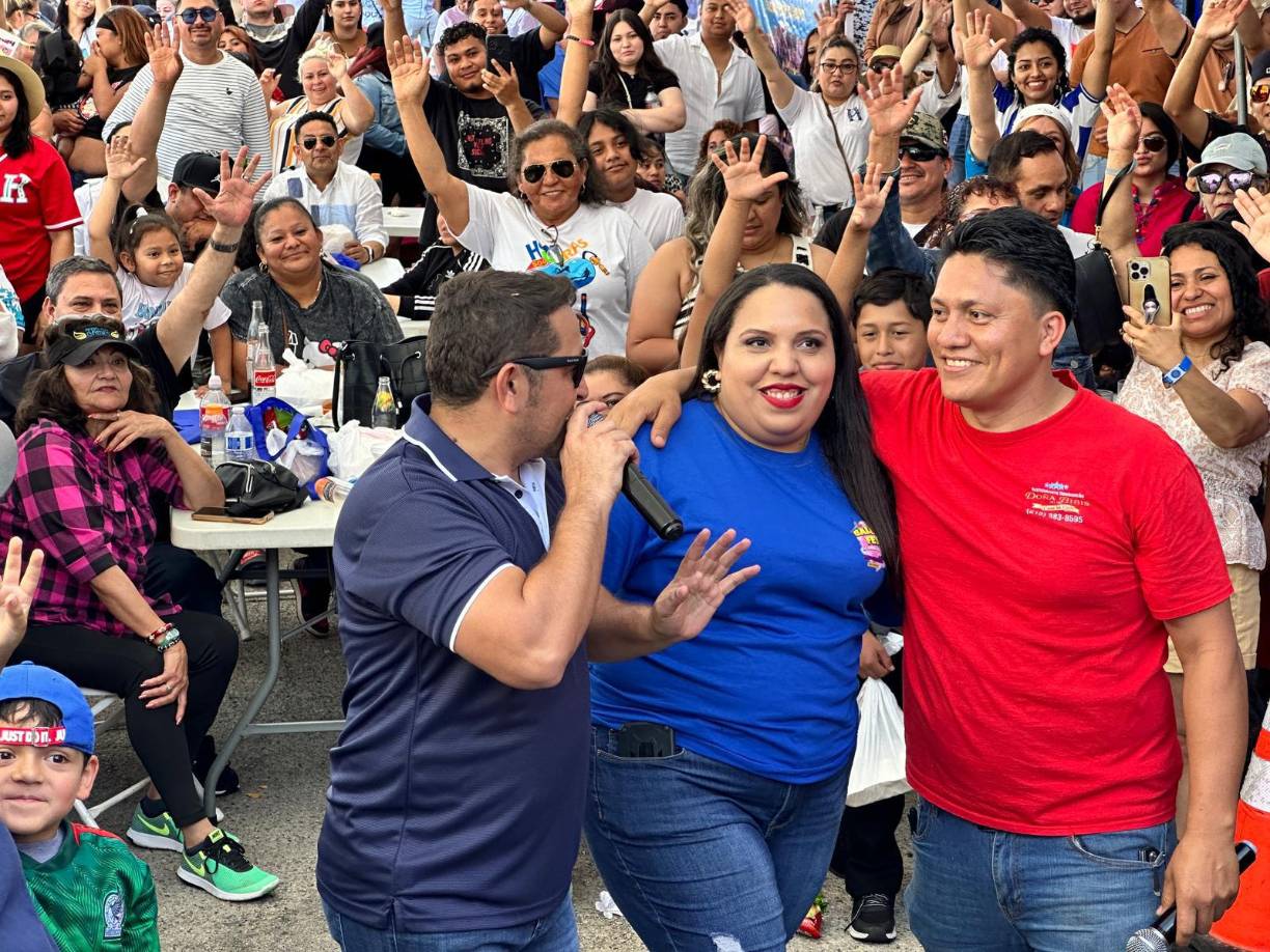 Los organizadores del evento fueron Maynor Sandoval y Sara Mena, dos hondureños emprendedores que residen en Los Ángeles, propietarios del restaurante Doña Bibi’s.