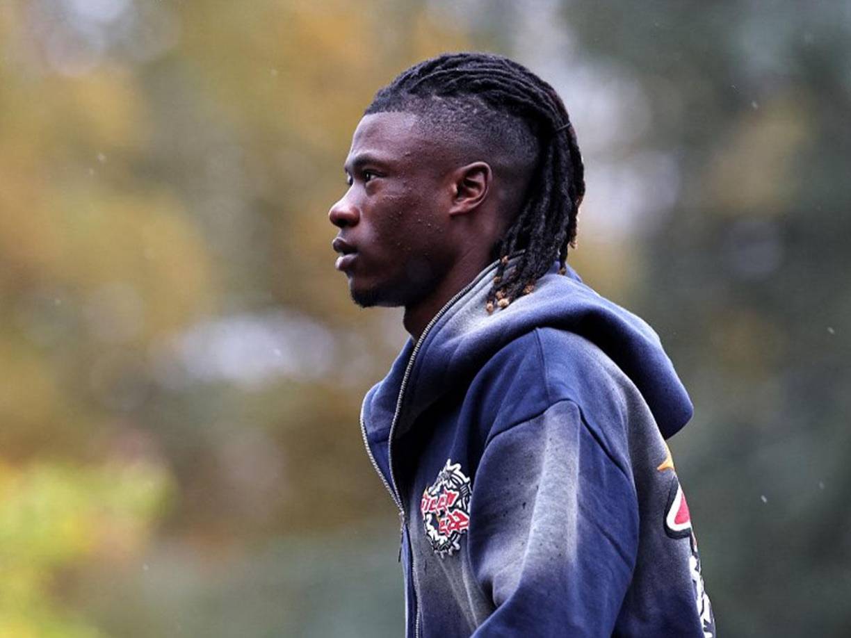 Camavinga se reportó el lunes con la Selección de Francia para disputar los duelos ante Gibraltar y Grecia rumbo a la Euro, torneo al que ya se clasificó. 