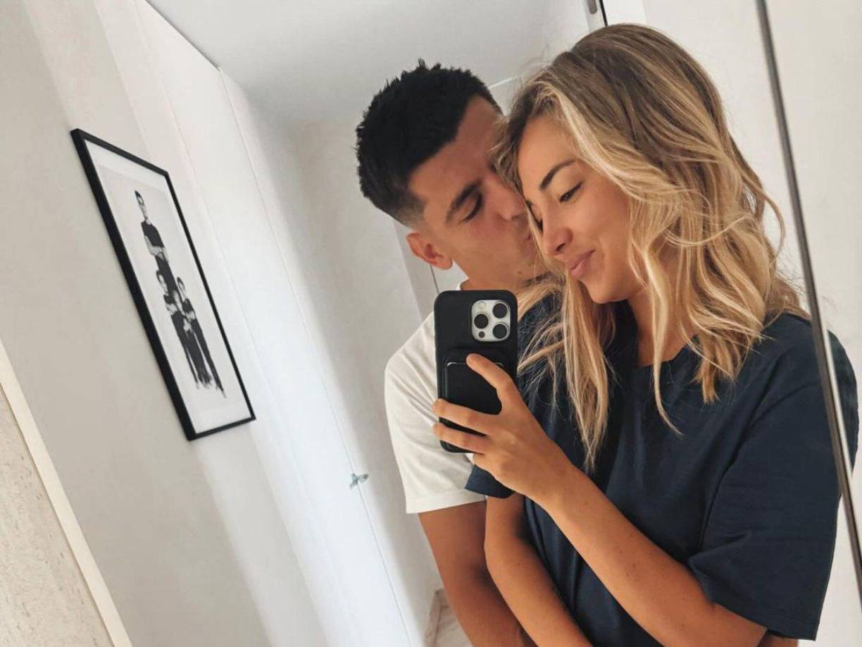 Las sospechas comenzaban hace tres días. Álvaro Morata acudía sin la compañía de su mujer e hijos y, lo más importante, sin alianza, a su presentación como nuevo jugador en el AC Milan. 