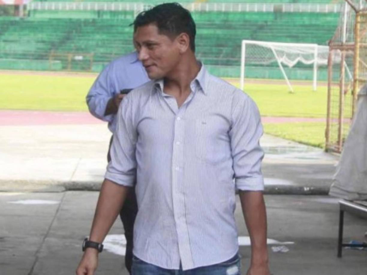 ”El Pescado” Bonilla es uno de los futbolistas con más títulos en Liga Nacional. Logró levantar conquistar un histórico título con Platense en el 2001 frente a Olimpia en el Estadio Olímpico.