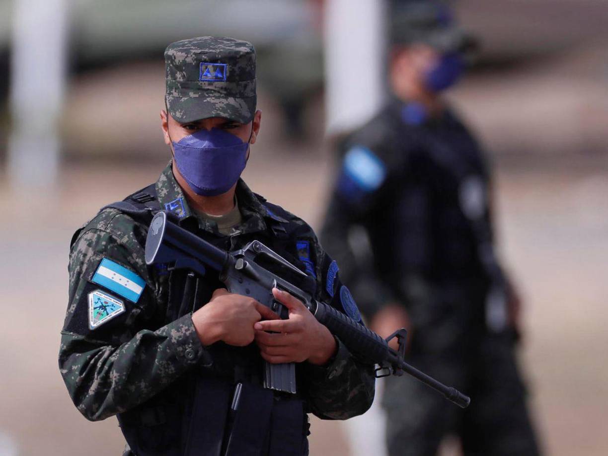 Otros cinco hondureños están a la espera de concretar su proceso de extradición, entre ellos el exdiputado Midence Oquelí Martínez, a quien Estados Unidos reclama por tres delitos asociados al narcotráfico y uso de armas.