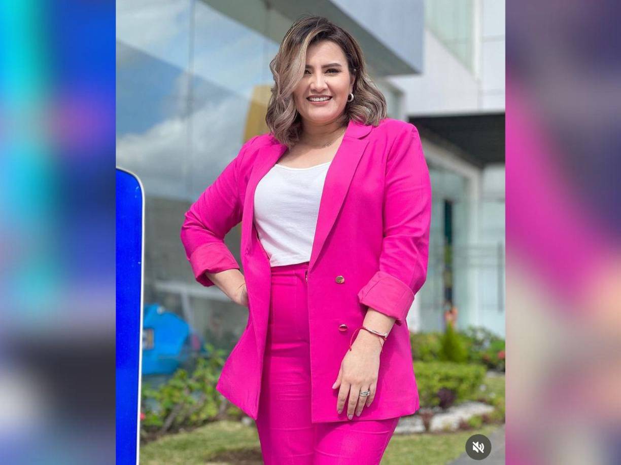 Cesia Mejía es una popular periodista hondureña, reconocida por ser una de las imágenes principales del noticiero HCH matutino. 