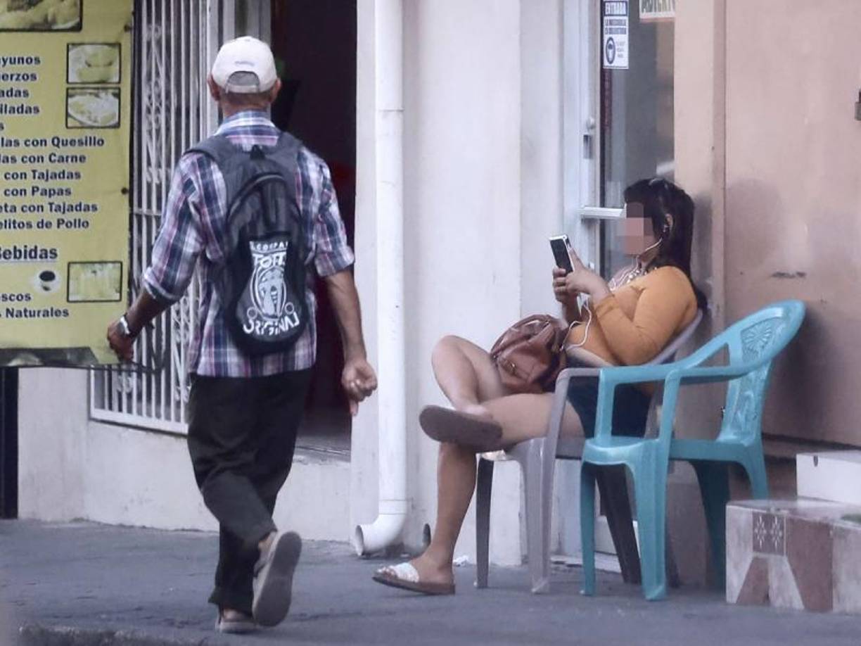 Mientras que en Tegucigalpa es más variada la operatividad, vigilan recurrentemente en puntos comerciales y cercanos al Hospital Escuela y Lomas del Guijarro.