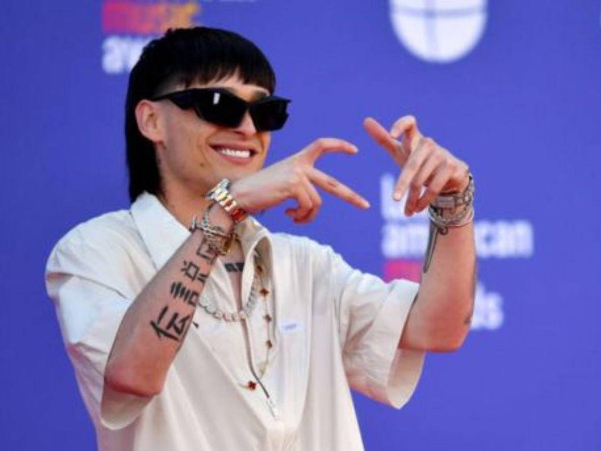 La hija de Manuel Mijares subrayó que uno de los géneros en los que trabaja Doble P no es de su agrado. No obstante, admitió su reconocimiento hacia la gran energía que el cantante emana en sus conciertos.