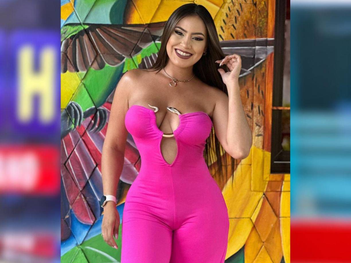 Y aunque es una de las figuras televisivas más reconocidas en la actualidad, también constantemente recibe muchas críticas, incluidas por su manera de vestir. 