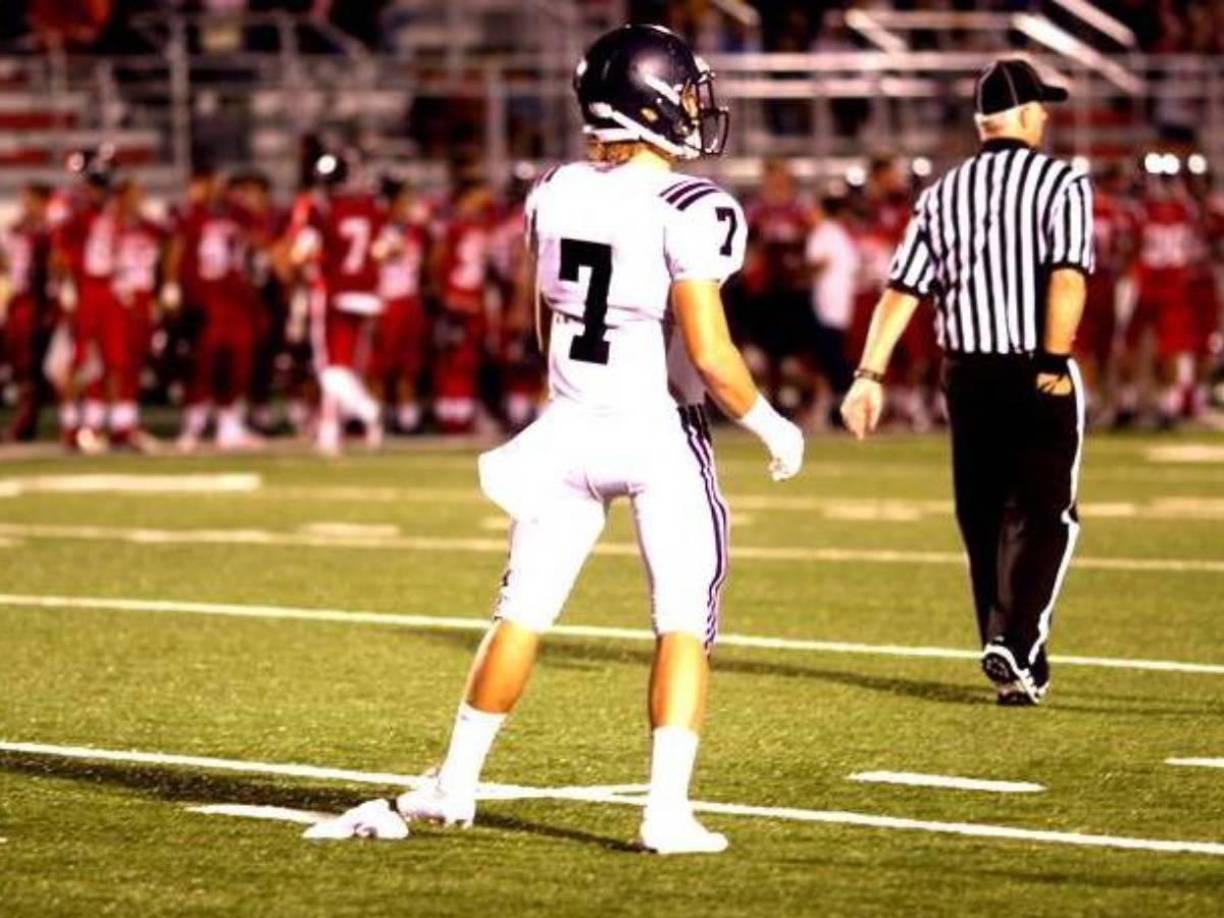 Bech fue miembro de los equipos campeones de la Ivy League de 2016 y 2018. Obtuvo dos honores All-Ivy como especialista en devoluciones de los Tigers, incluidos los galardones del segundo equipo en 2018, la primera temporada perfecta de la escuela desde 1964, informó la universidad.