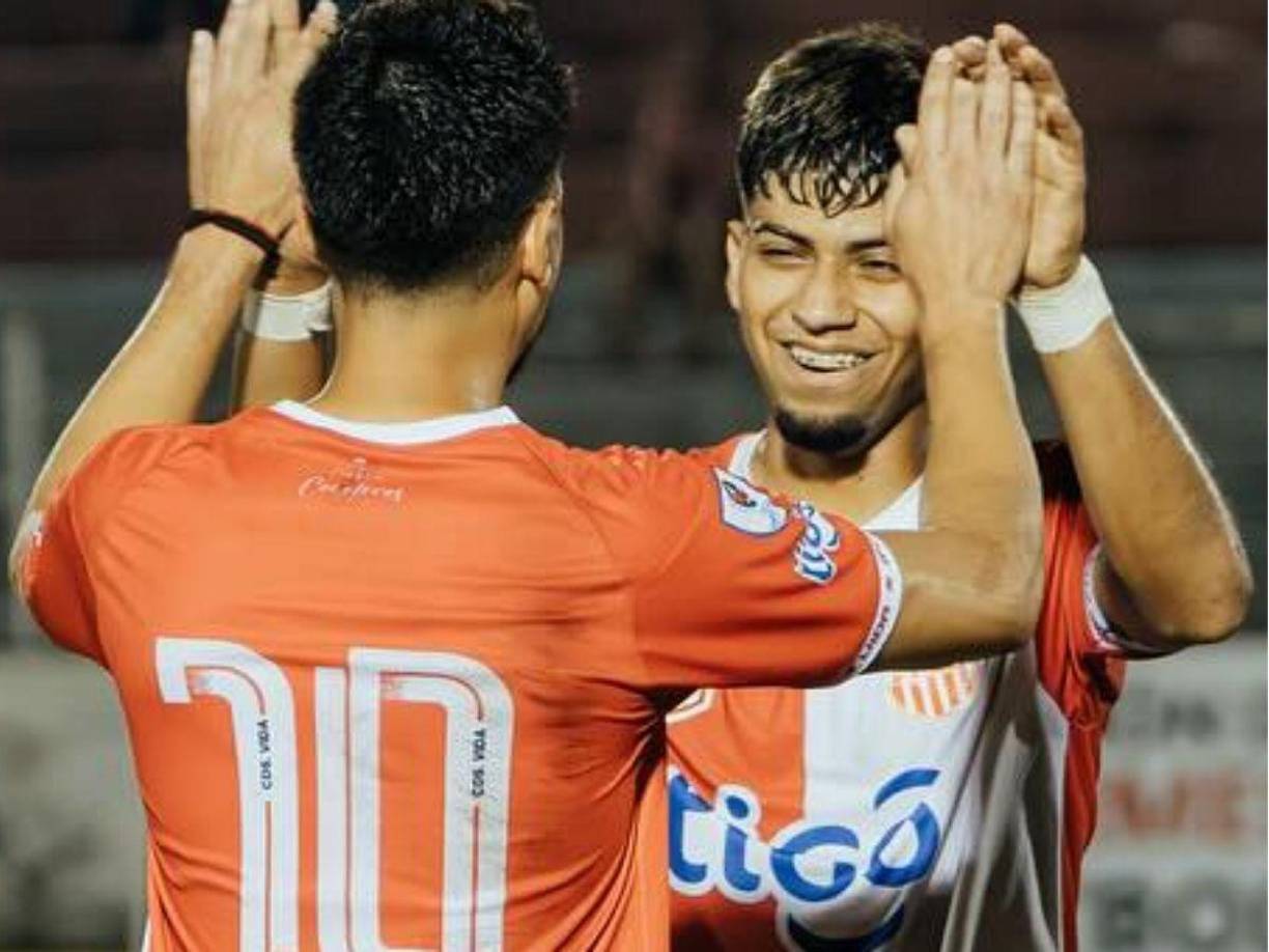 Cléver llegó esta campaña al Motagua procedente del Vida. 