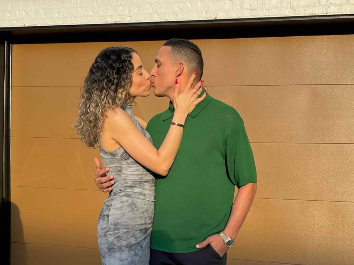 Su esposa Saira Padilla siempre ha sido el respaldo del exjugador hondureño David Molina. 