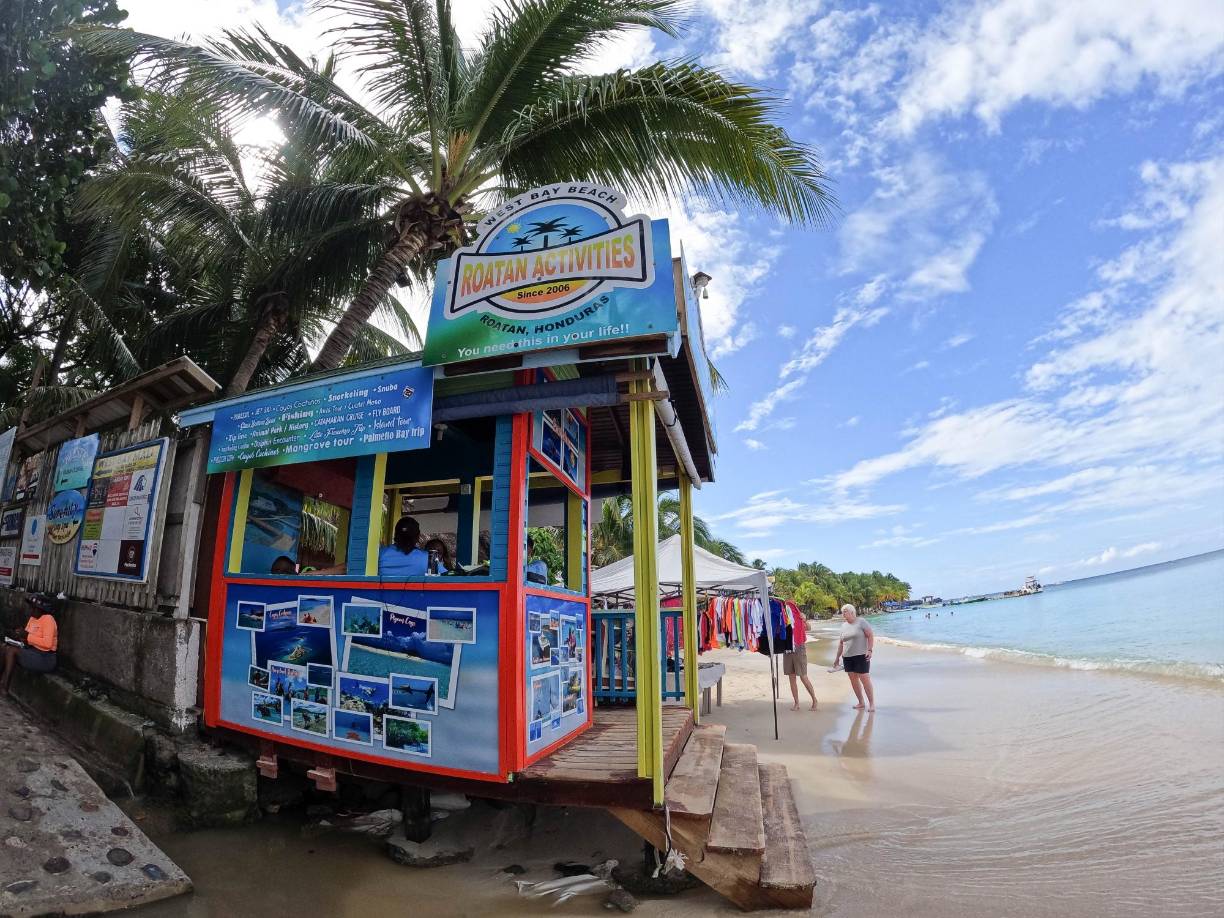 Kiosko de Roatán Activities en West Bay