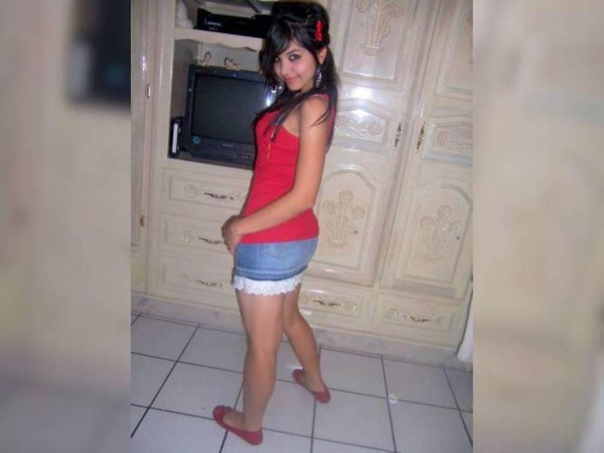 A principios de la década de los años 2000, sus fotos circulaban tanto en Metroflog como en hi5, que eran las dos redes sociales más famosas de aquel entonces. 