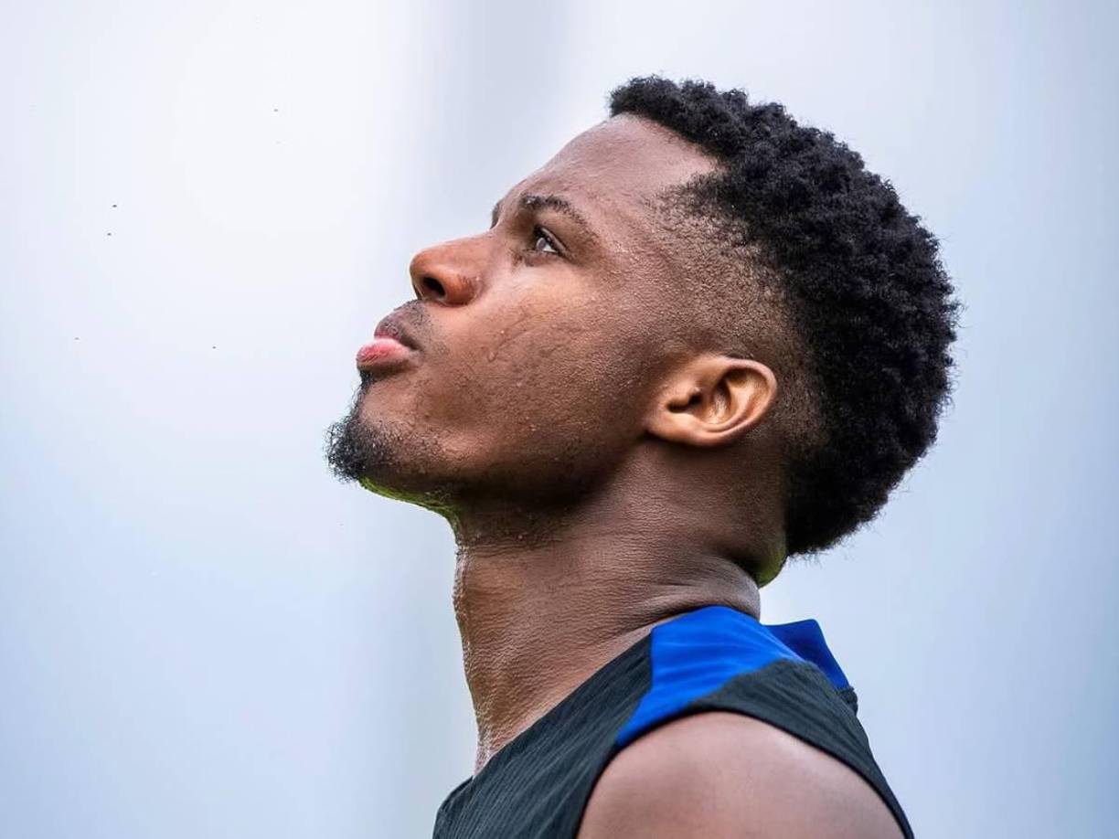 Pelea en Turquía por Ansu Fati. El atacante español no tiene intenciones de salir del Barça, pero el club quiere que tenga minutos en otro lugar. El Fenerbache de Mourinho intenta su fichaje, pero según el medio turco Fanatik, no sería el único. El Besiktas también está detrás de conseguir a prestamo al joven delantero.