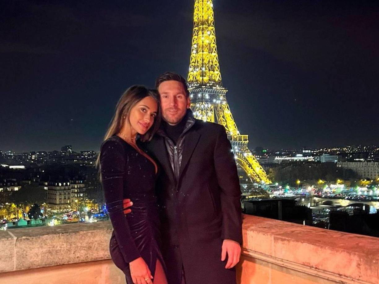 En un principio se especuló que Messi y Antonela querían alquilar un palacio en París, pero finalmente se decidieron por una casa más pequeña, pero no menos lujosa.