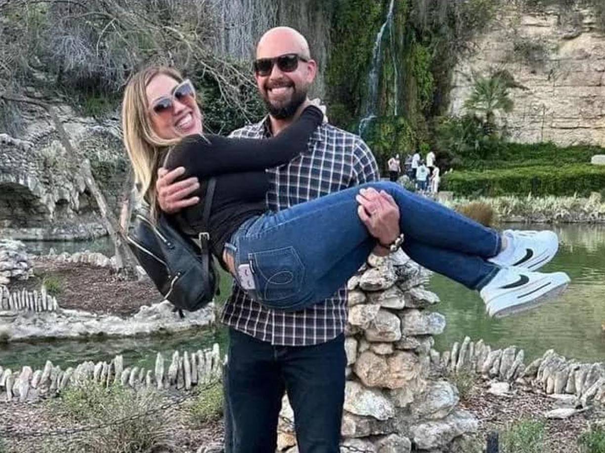 Una pareja fue electrocutada cuando estaban en un jacuzzi en un resort privado en Puerto Peñasco, México.