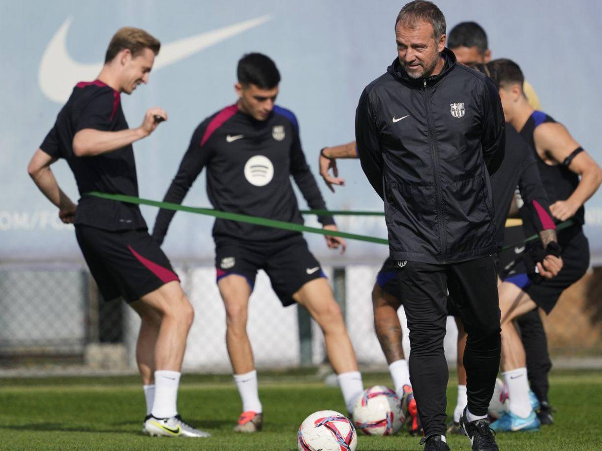 Después del paso de Xavi Hernández por el Barcelona, Hansi Flick llegó con mano dura para acabar con los malos resultados en el club. Y por ahora, está funcionando.