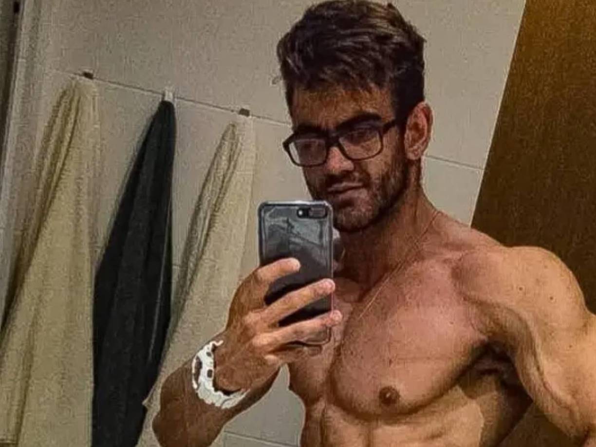  Incluso, no se estaba preparando para competir, aunque si ayudaba a otros fisicoculturistas a ponerse a puntos para ello.