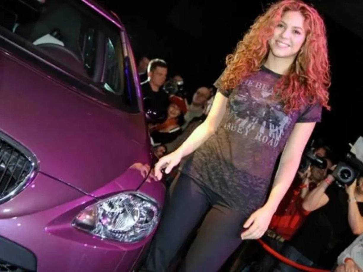 Y agregó: “El carro, la ropa, las cosas materiales... no nos transforman; los vínculos, sí. La familia, los amigos, los vecinos. Este carro ahora quiero regalarlo a alguien que los disfrute como lo disfruté yo. Es mi forma de agradecer tanto amor y acompañamiento y de recordar que no fue lo material lo que me ayudó, sino esas personas que amo”.