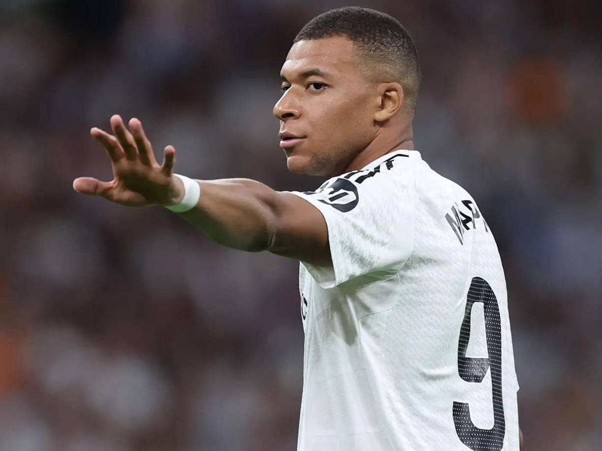 Los hinchas del Real Madrid no dudaron en expresarse y mostrarse disconformes con la actitud de Kylian Mbappé.
