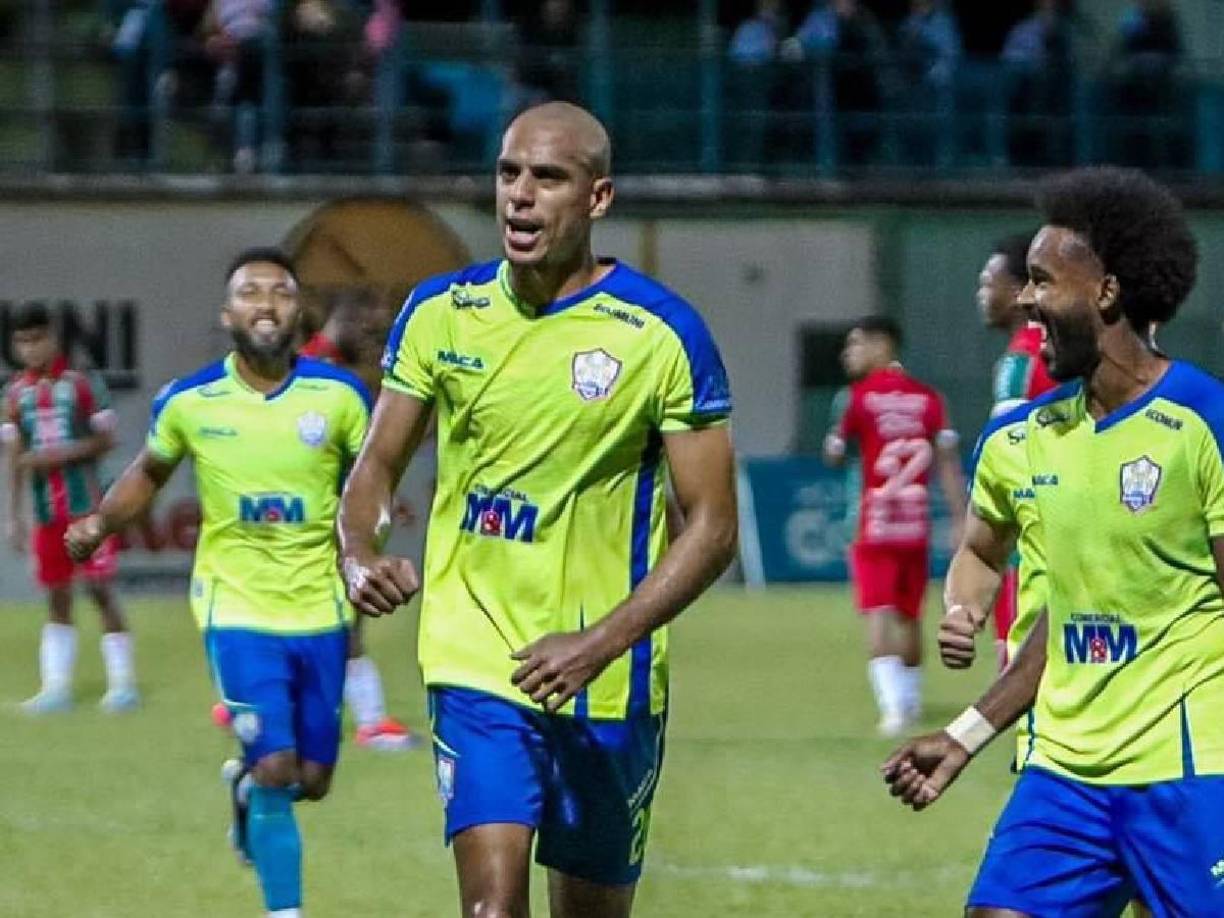 Eddie Hernández - El delantero hondureño anotó un doblete ante Marathón y sumó siete goles en el Apertura 2024. Podría seguir sumando en la liguilla del torneo.