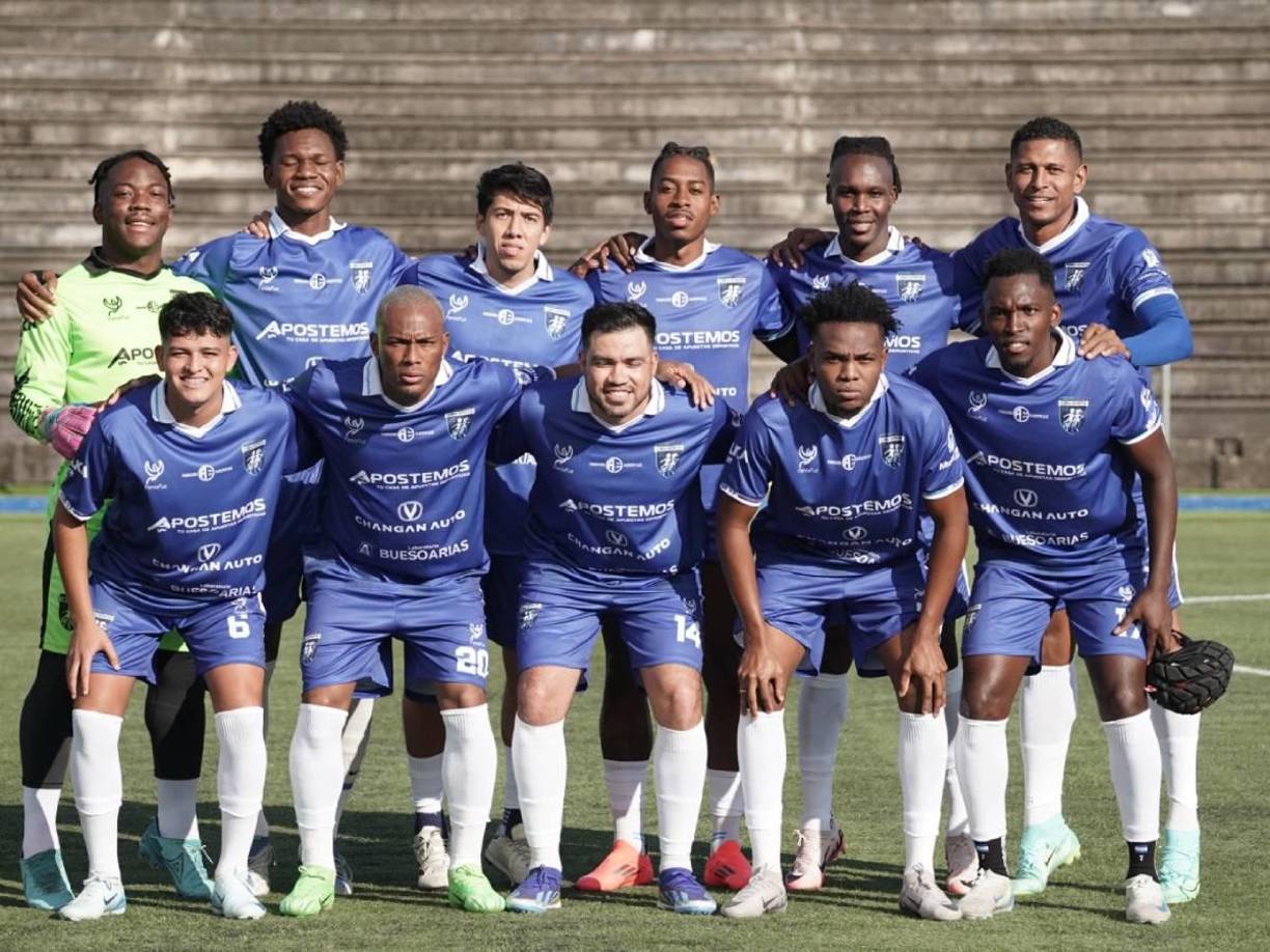 El 11 titular de los amigos de Alberth Elis en el regreso al fútbol por parte de “La Panterita”. 