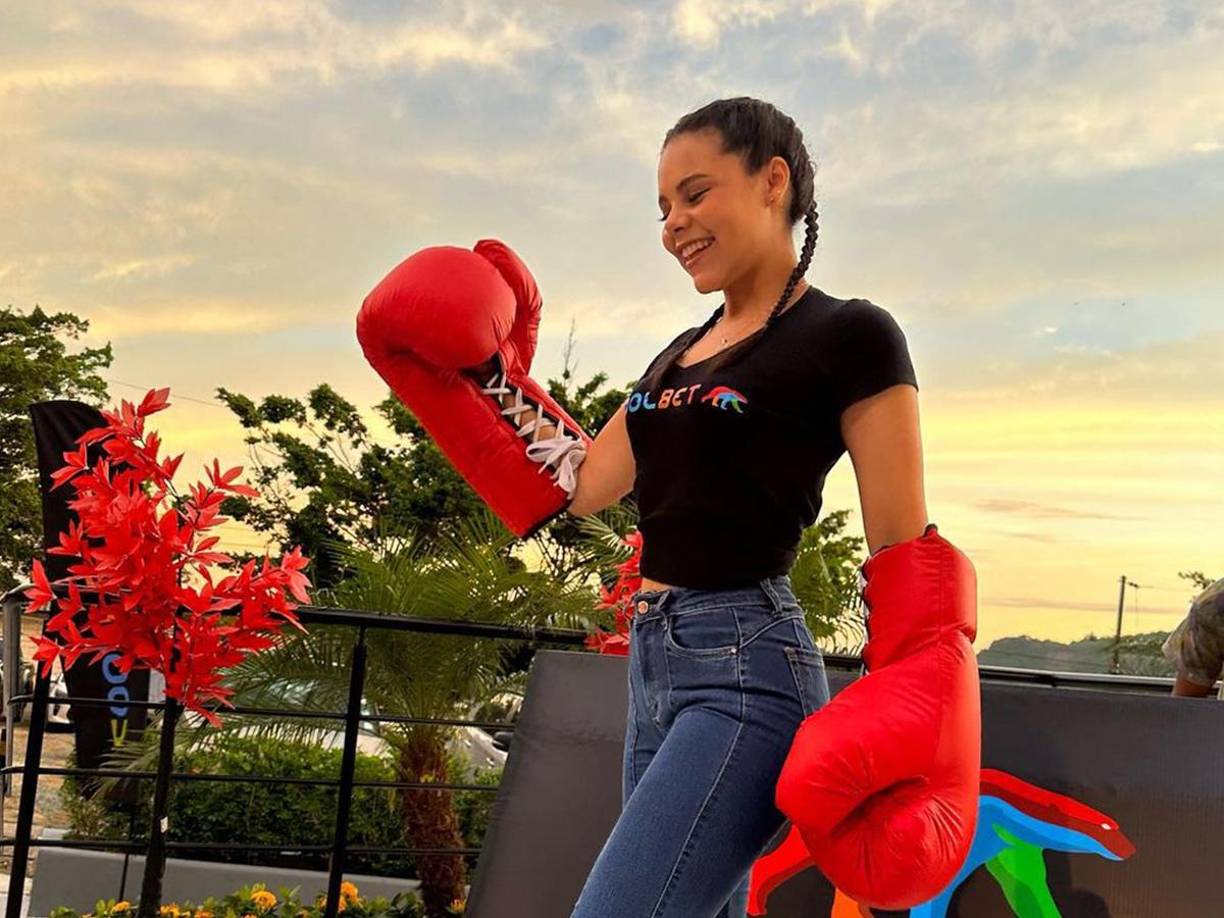 Romina aclaró que efectivamente es la pareja del periodista Juan Francisco Rueda.