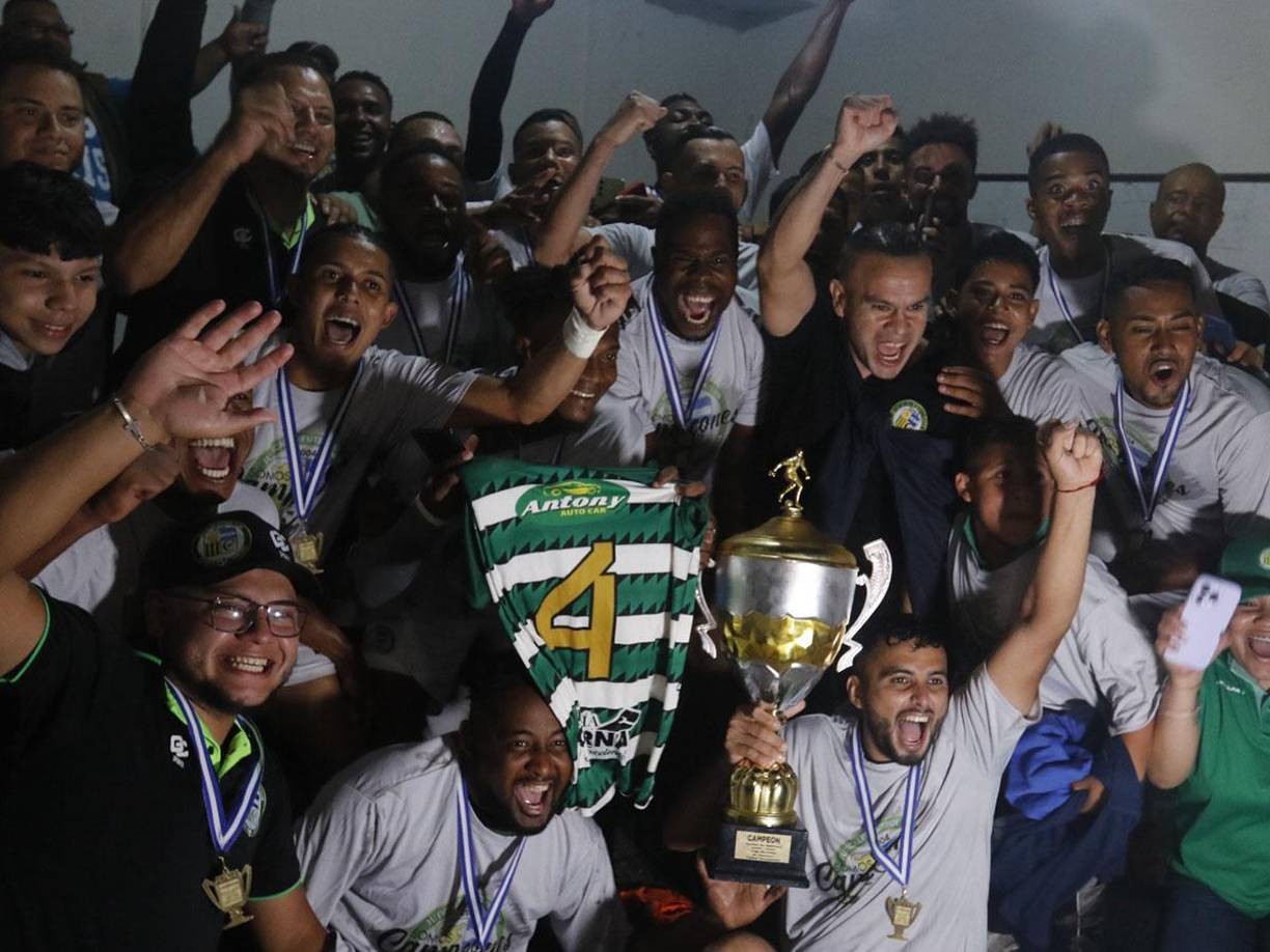 ”El trabajo, esfuerzo, disciplina y sobretodo amor por una instrucción deportiva grande, somos campeones. Seguiremos mejorando por ustedes olanchanos y por el buen futbol nacional”, señaló Juticalpa FC en sus redes sociales.