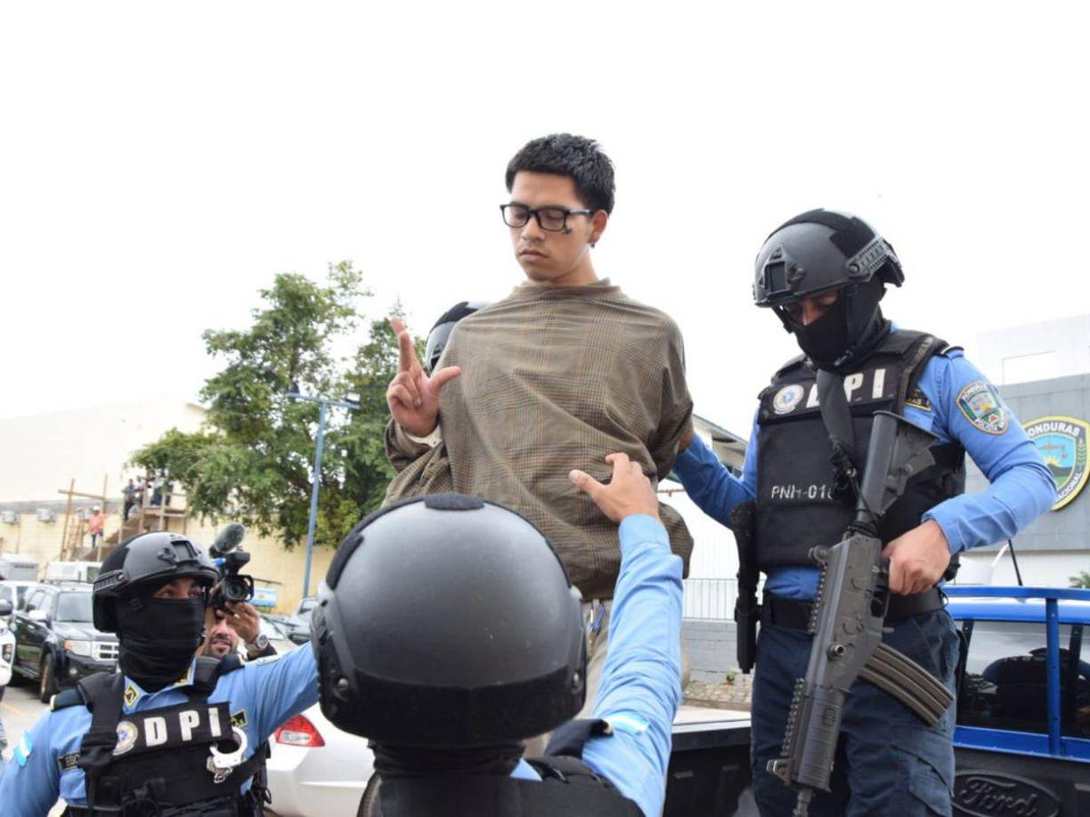 Este miércoles fue capturado el supuesto sexto implicado en el crimen múltiple contra cinco jóvenes hallados muertos tras una mudanza en Tatumbla. 