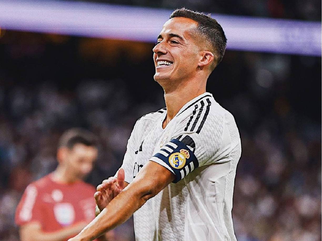 Defensas: Ante la grave lesión de Dani Carvajal, el que arranca de titular es Lucas Vázquez.