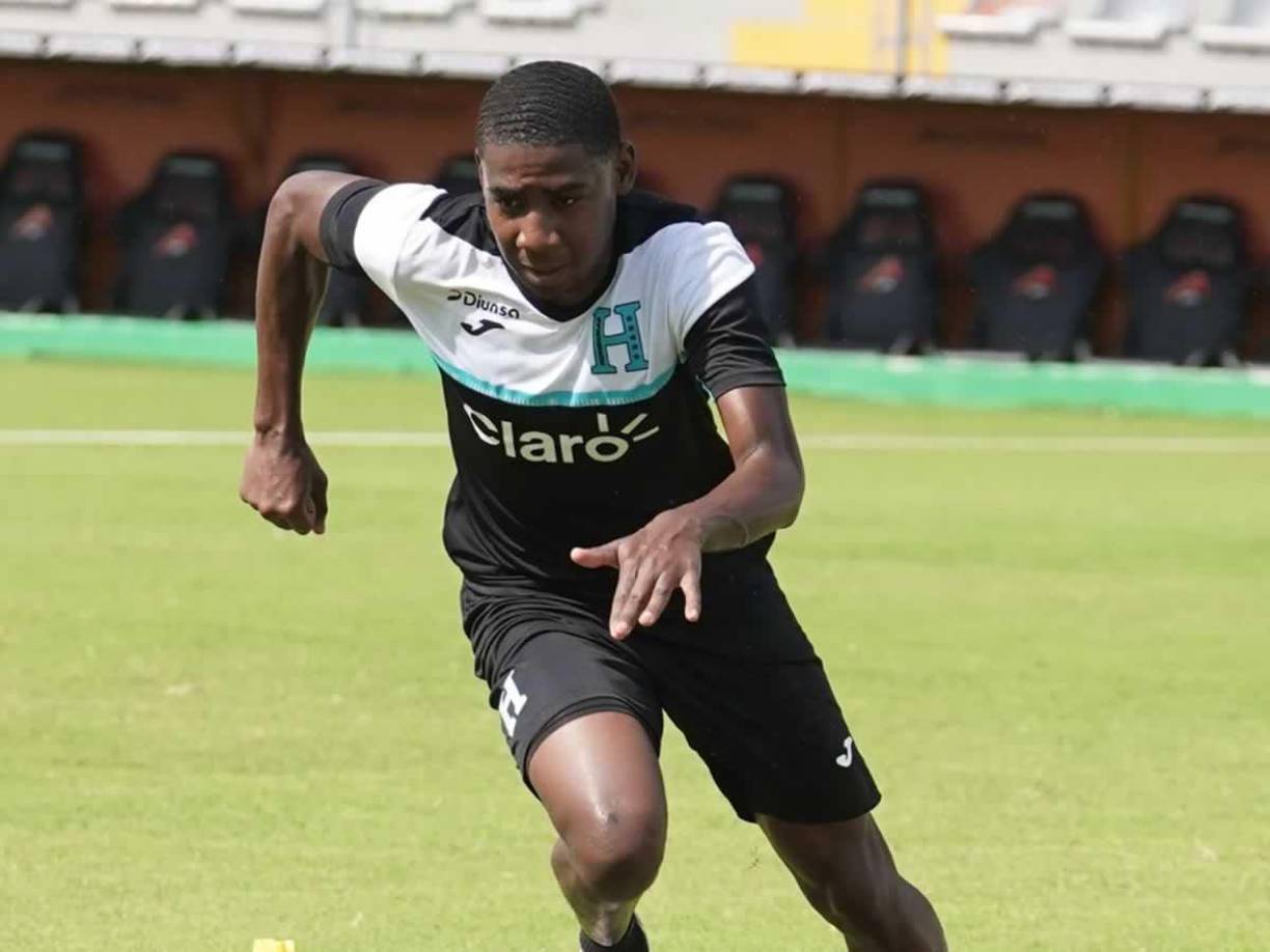 SORPRESAS: Jesús Batiz, del Toronto FC, es otra novedad en el listado de Rueda. En la actual temporada 2024 no ha tenido participación en la MLS y ha sido convocado en dos partidos, pero sin ver acción en el club canadiense.