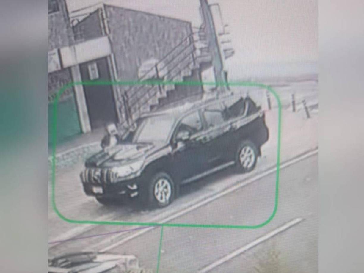 La fiscalía asegura que el carro en todo momento siguió el carro y por eso aseguran que todo fue montado por el doctor y su personal.