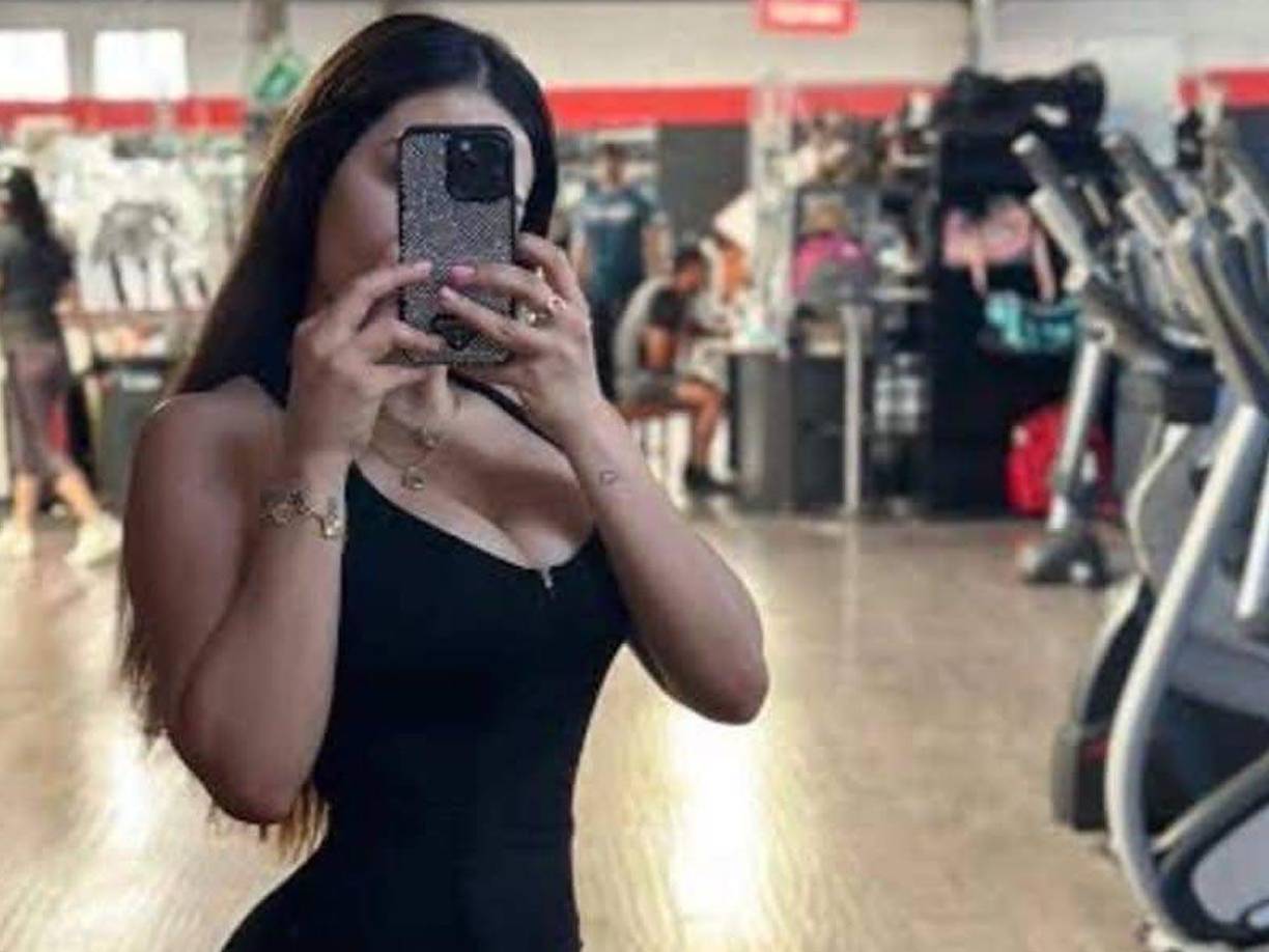 En una conferencia de prensa, la fiscal Ma. Elena Andrade Ramírez confirmó la detención de los dos hombres, quienes tienen antecedentes penales por delitos de narcomenudeo.