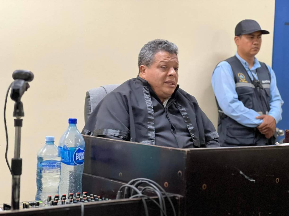 El juez Carlos Molina condenó a Arauz a cadena perpetua.