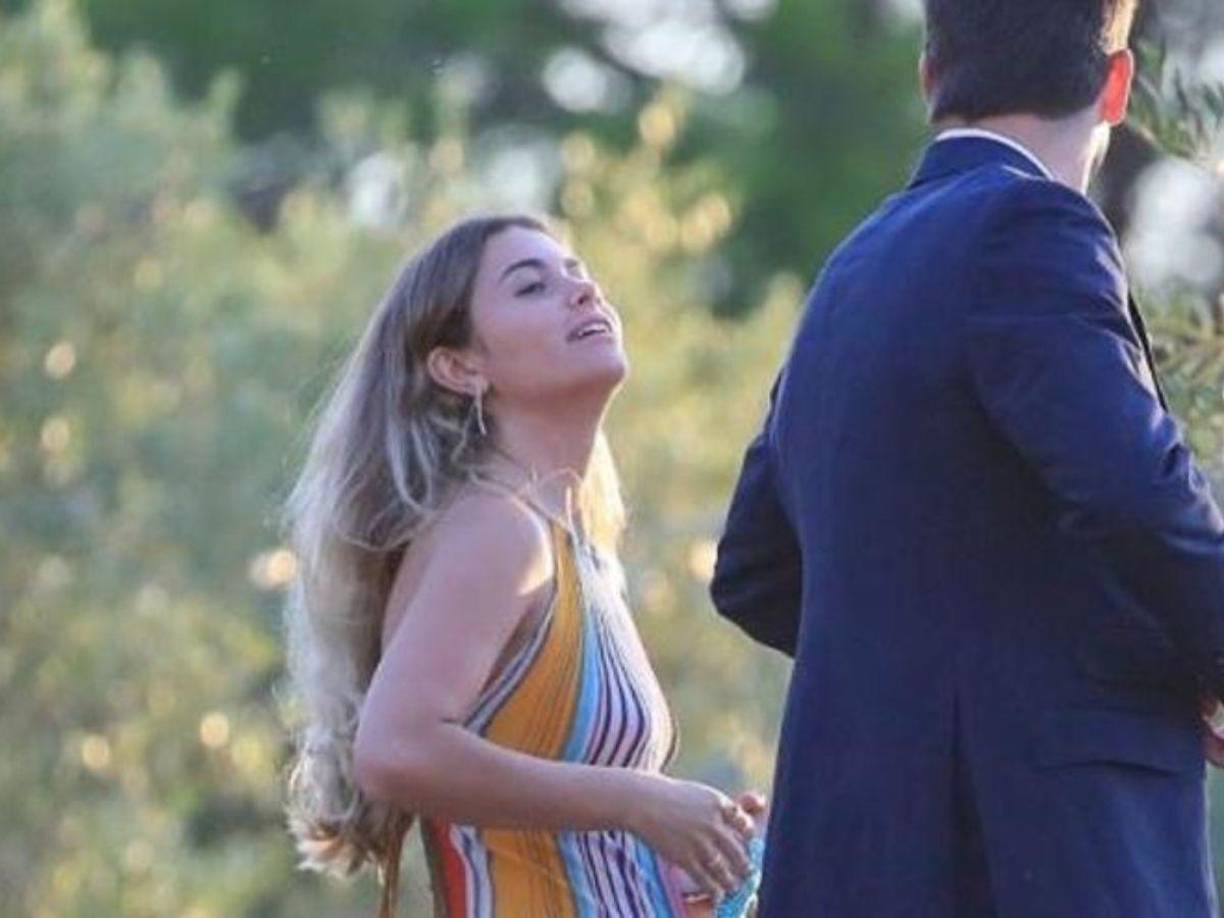 Pero fue más allá, y ante la duda de generar algún tipo de discordia, a los pocos minutos de subida la imagen la borró. 