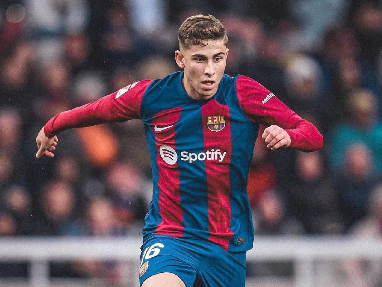 Fermín López a Mundo Deportivo sobre su futuro: “Me encantaría firmar un nuevo contrato en el Barça, este club es mi sueño desde que era niño. Espero quedarme muchos años en el Barcelona, es mi deseo claro”.