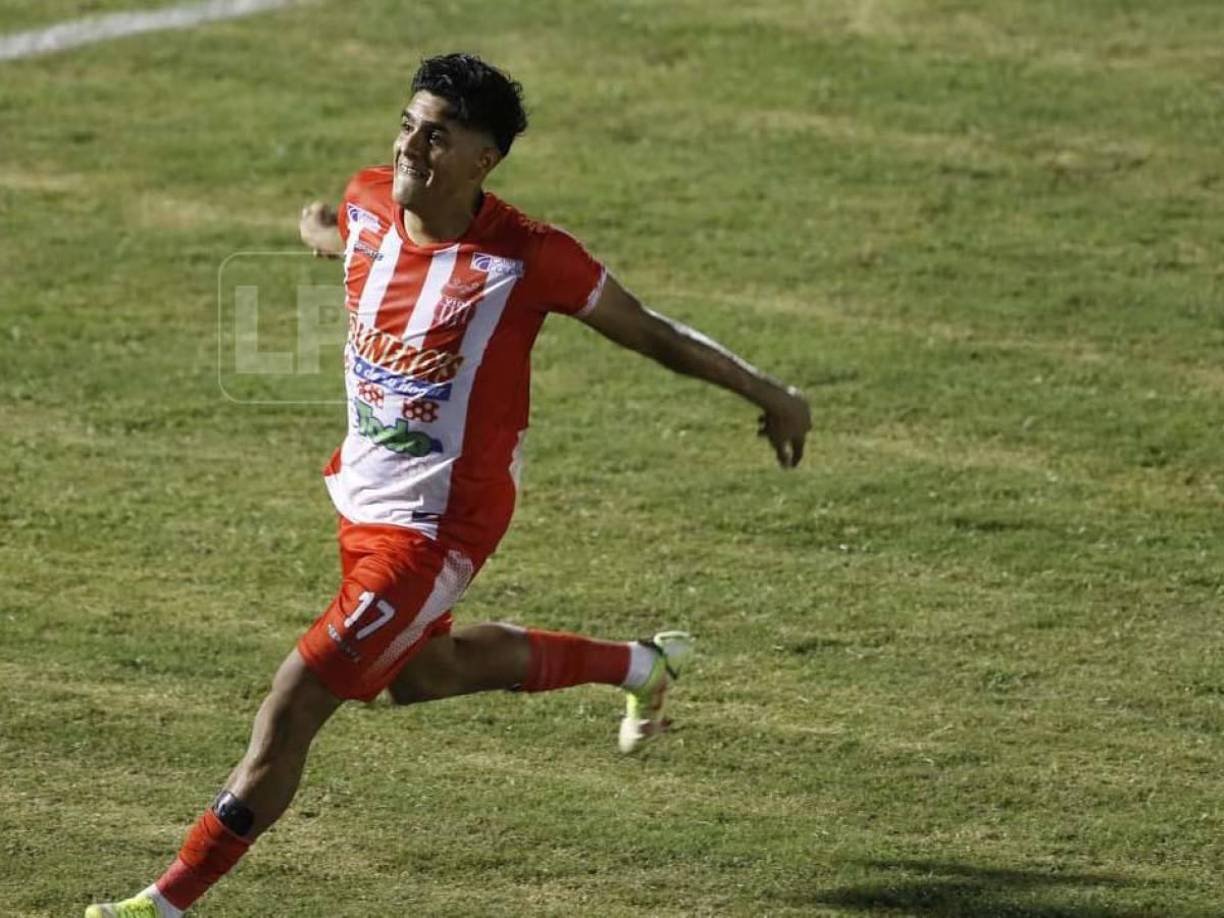 Sus grandes actuaciones en el Vida lo llevaron a ser observado afuera del país y logró emigrar a Europa para cumplir su gran sueño.