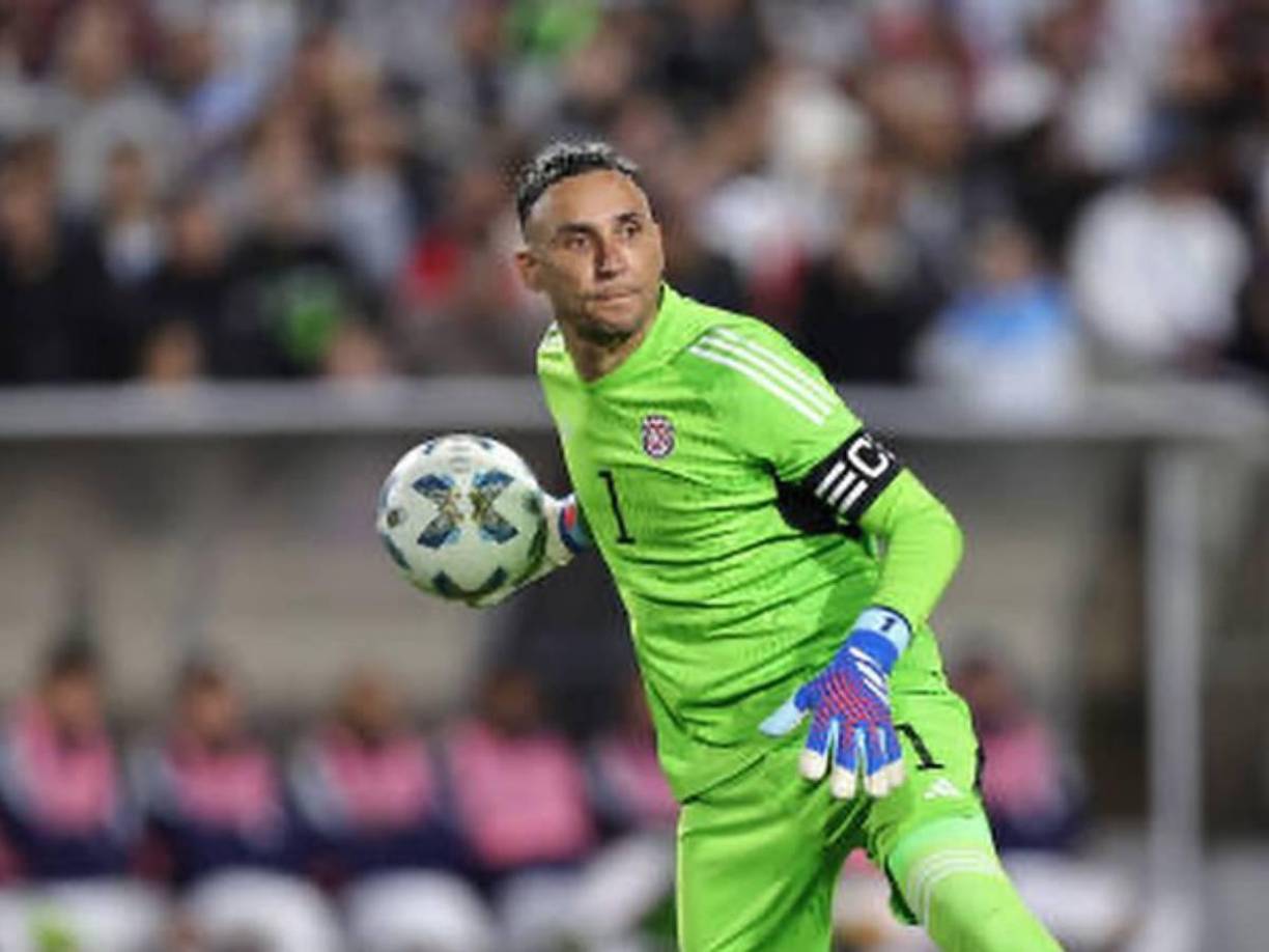Keylor renunció a la selección de Costa Rica por lo que no vuelve a defender la portería de la selección tica. 