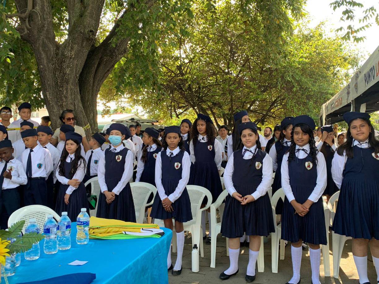 Los alumnos del Hogar San José también formaron parte del evento.