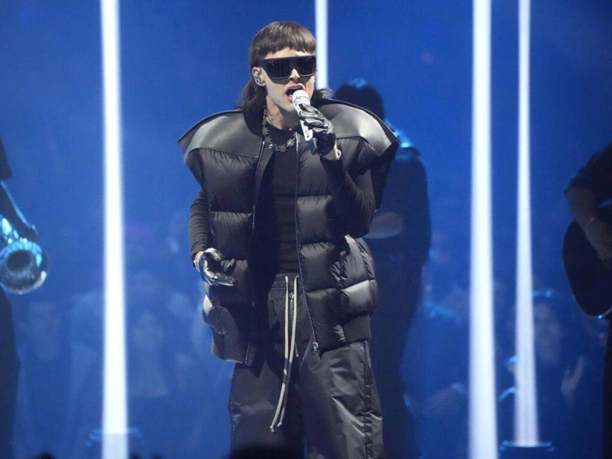 “ No puede ir a ningún lugar sin tener mucha seguridad; no lo permitiré”, advirtió.