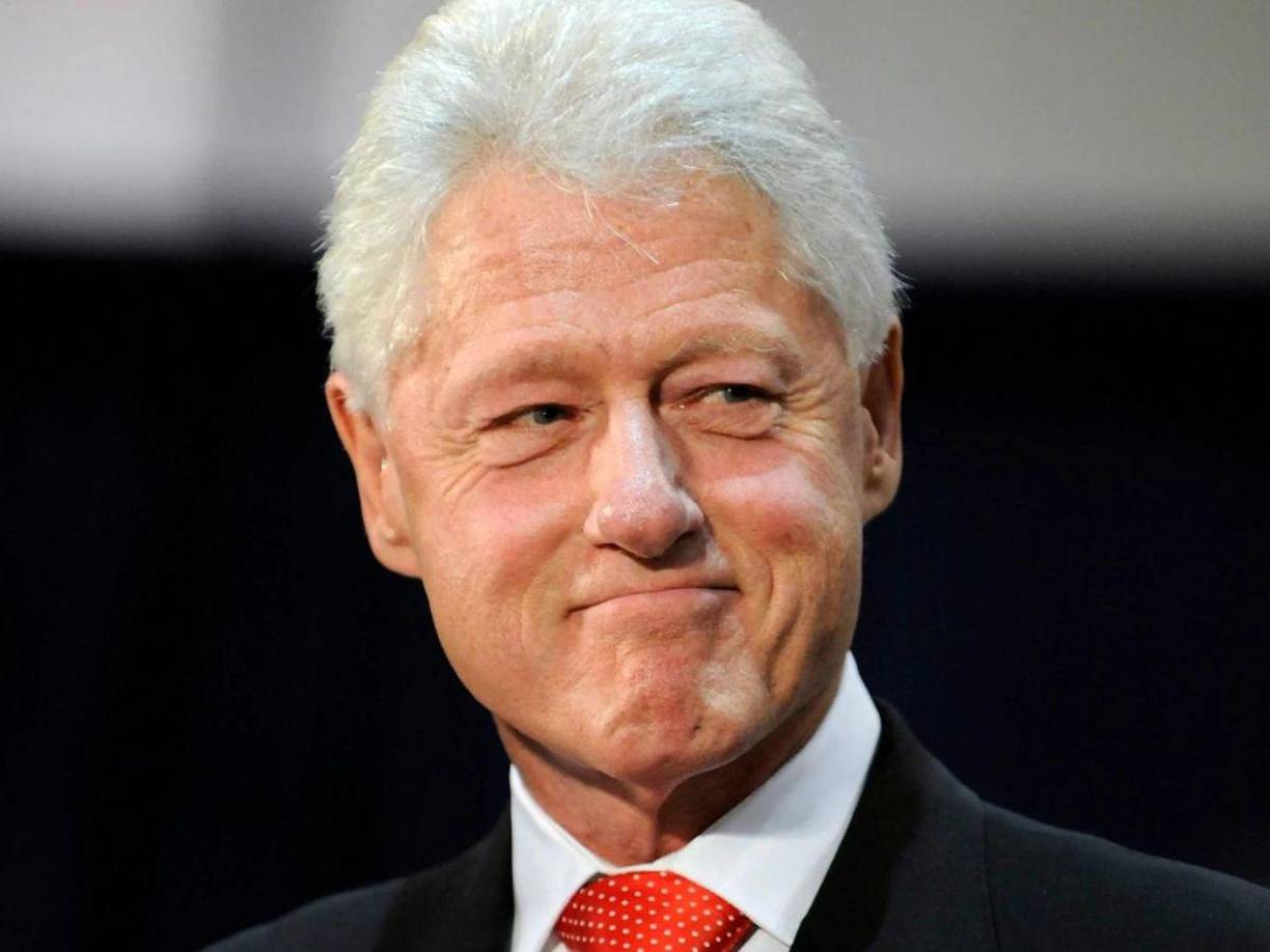 Entre los posibles nombres que han sido revelados figuran políticos y personalidades como Bill Clinton, Stephen Hawking y la modelo Naomi Campbell, además del fallecido Michael Jackson; todos ellos, al parecer, participaron en las polémicas fiestas.