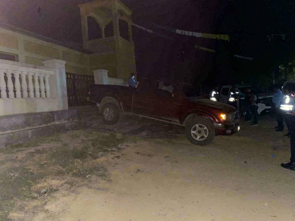 Familiares de los menores atropellados relataron que los niños salieron de su casa con Sinfontes Irías, madre de uno de ellos y quien los cuidaba, ya que anhelaban participar de las tradiciones de semana que se realizan en la comunidad. 