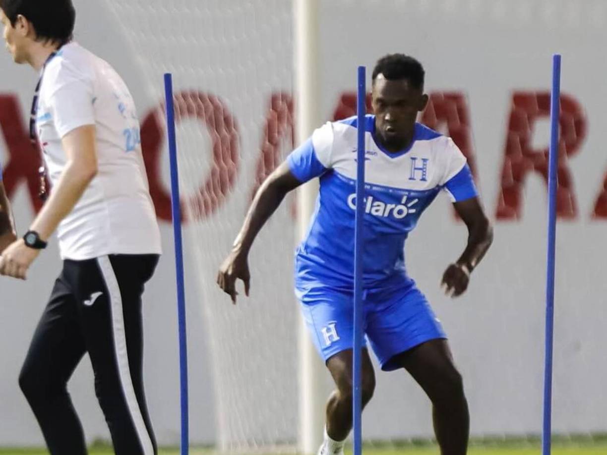 El Vasco da Gama y el Houston Dyamo se disputan el fichaje del hondureño Alberth Elis. Reveló que jugará desde enero luego de su fuerte lesión que lo apartó de las canchas desde febrero del 2024.