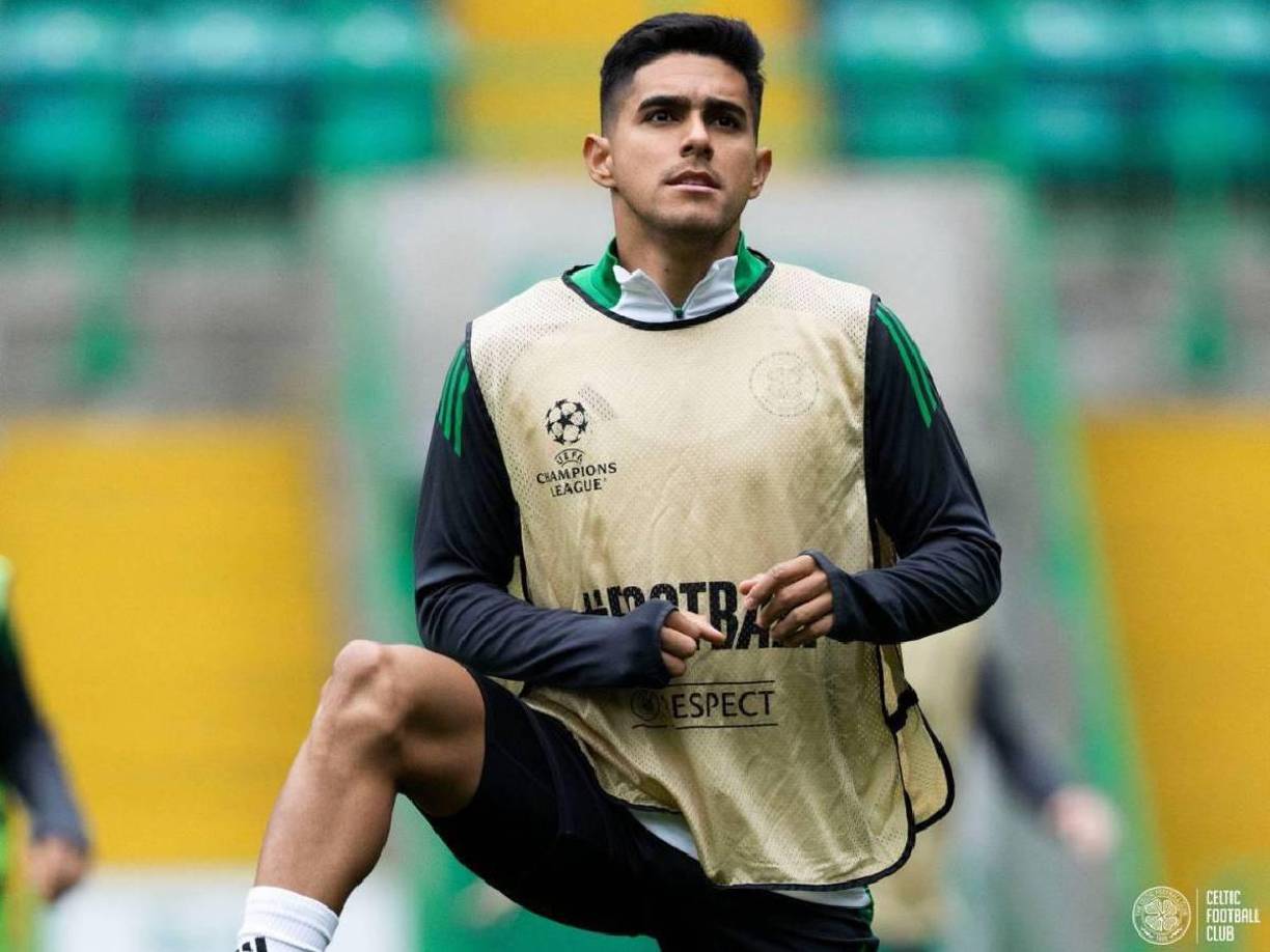 El catracho trabajó junto al grupo este lunes y espera tener una oportunidad en Alemania ante el Borussia Dortmund.