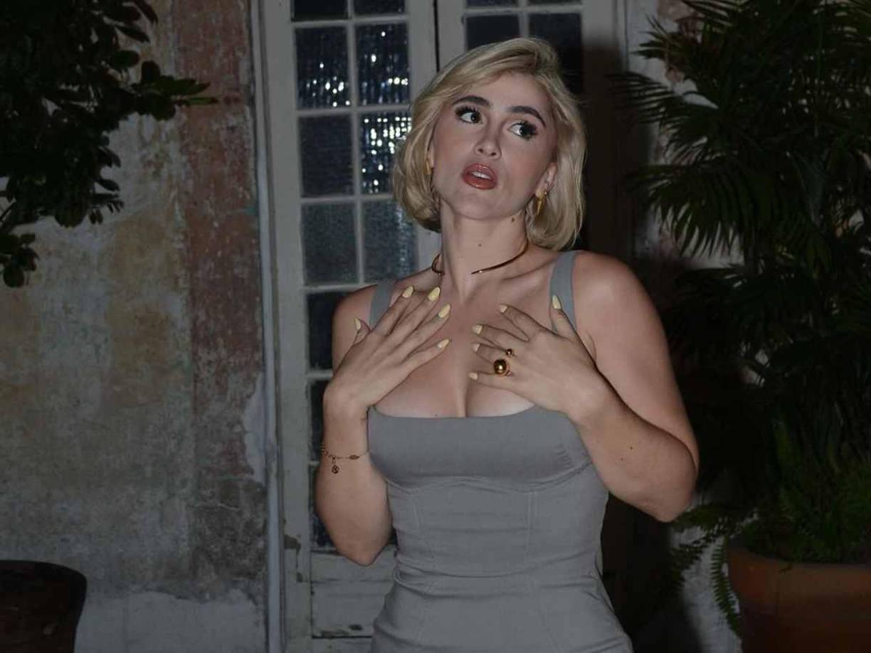 Los rumores sobre una posible relación y el futbolista chileno comenzaron a intensificarse después de que ambos asistieran juntos a un partido de la NBA en la Ciudad de México