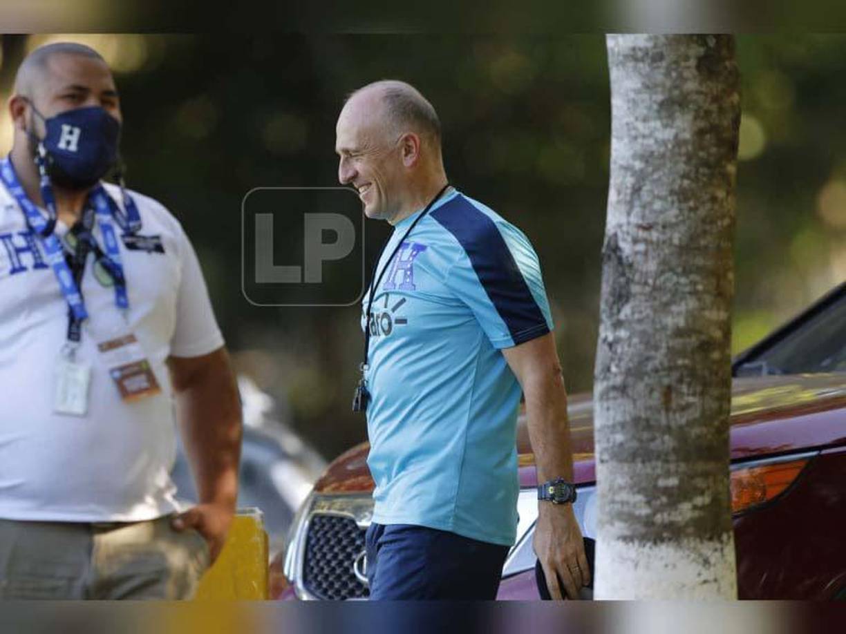 Diario LA PRENSA conoció que Fabián Coito no seguirá más como DT de Honduras tras el juego ante Jamaica y en la última práctica el estratega uruguayo se mostró sonriente.