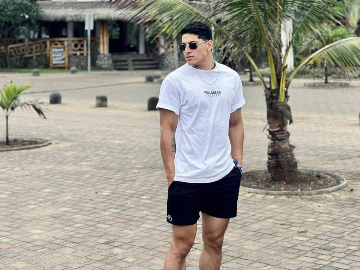 Rafa Valdéz, pareja de la joven, estaba presente en el programa y se mostró dolido tras la noticia.