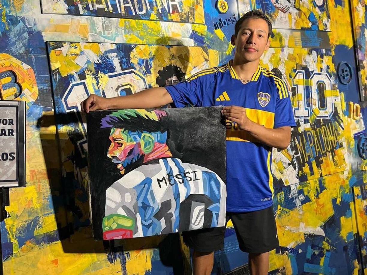 El destacado pintor hondureño, Kevin Castejón, visitó recientemente Buenos Aires, Argentina y destacó pintando varios de los iconos futbolísticos de ese país; ahora los vende para recaudar fondos para una noble causa.