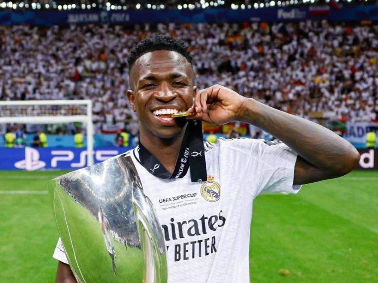 Desde ‘El Chiringuito’ soltaron una bomba que agitó el mercado: un equipo de Arabia Saudita le ofreció al Real Madrid 500 millones de euros por el traspaso de Vinicius y al jugador mil millones en 4-5 años.