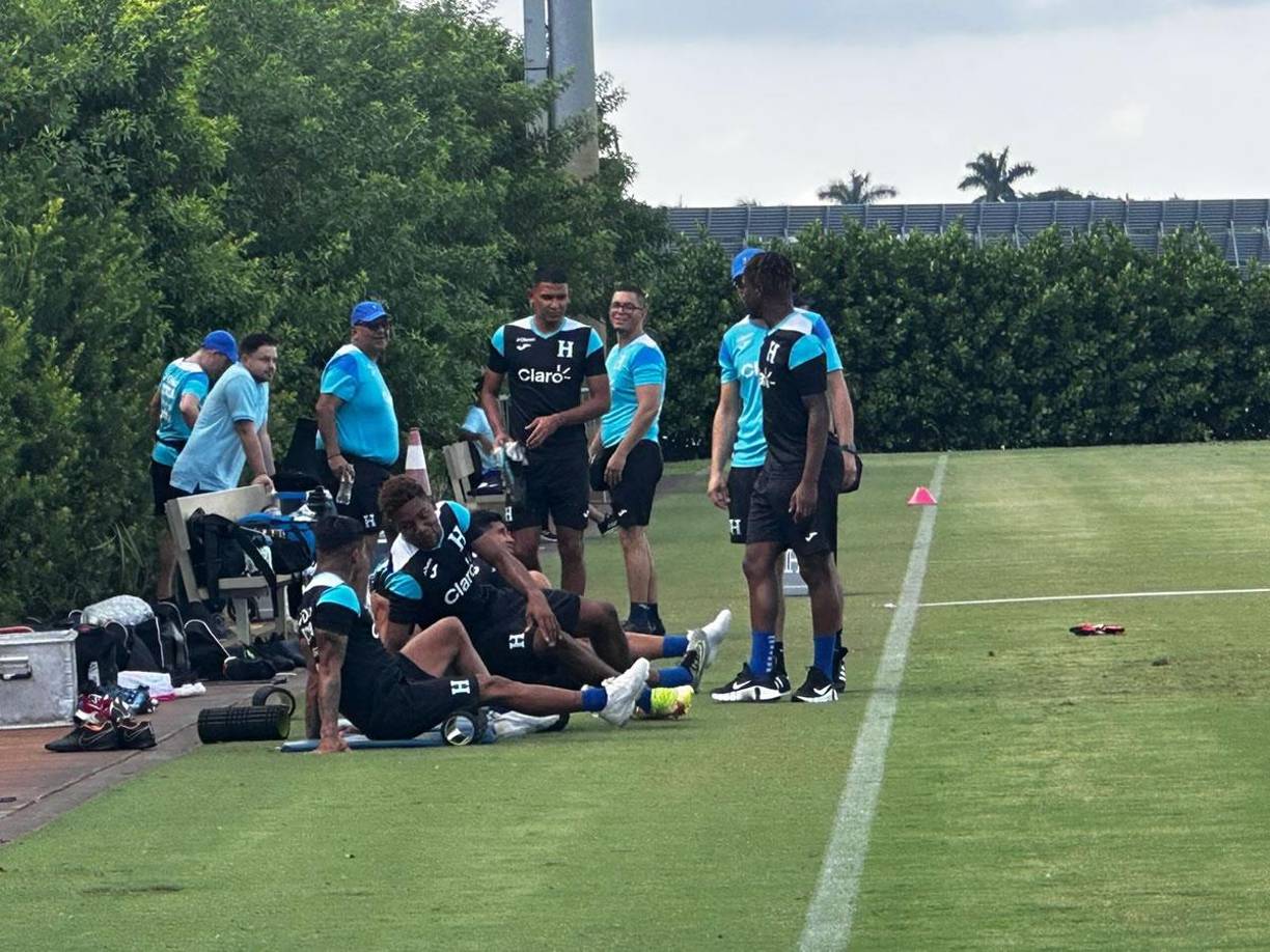 Son 17 jugadores los que entrenaron en Miami Los de Motagua ya se unieron al entrenamiento luego de caer 5-1 ante el Alajuelense en la Copa Centroamericana.