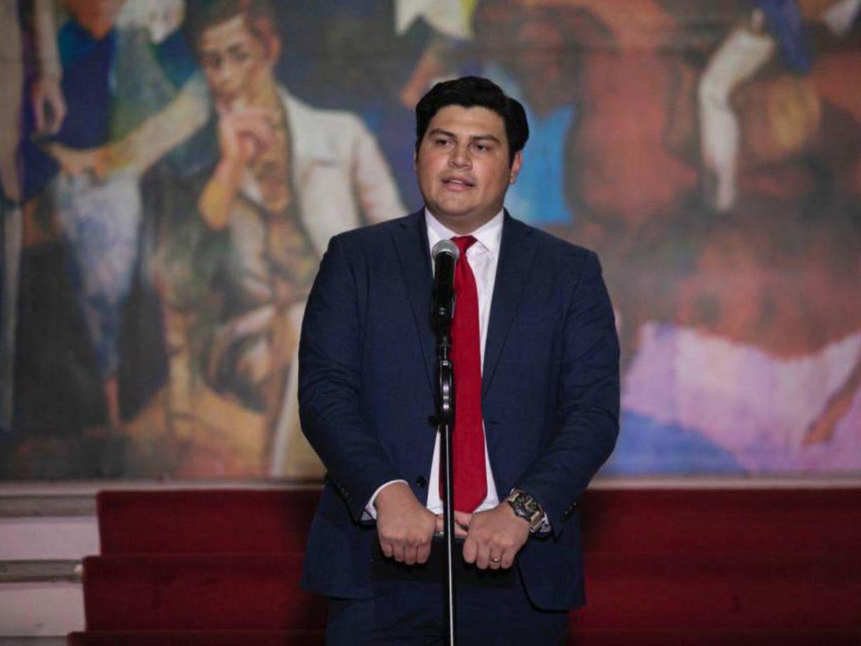 4. Marlon Ochoa, ministro del Sistema de Administración de Rentas (SAR). 