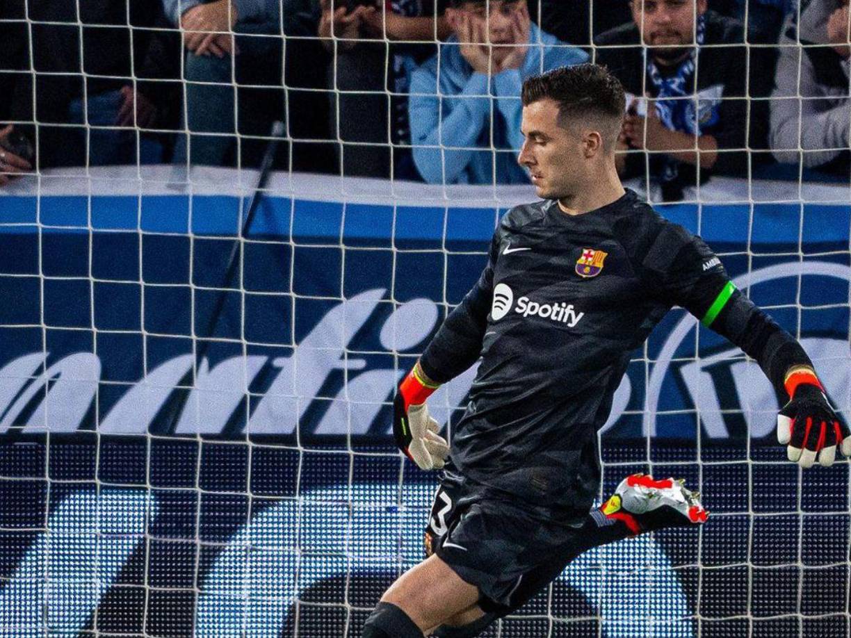 El reemplazo de Ter Stegen es el canterano Iñaki Peña, pero el Barcelona quiere un portero con más experiencia.